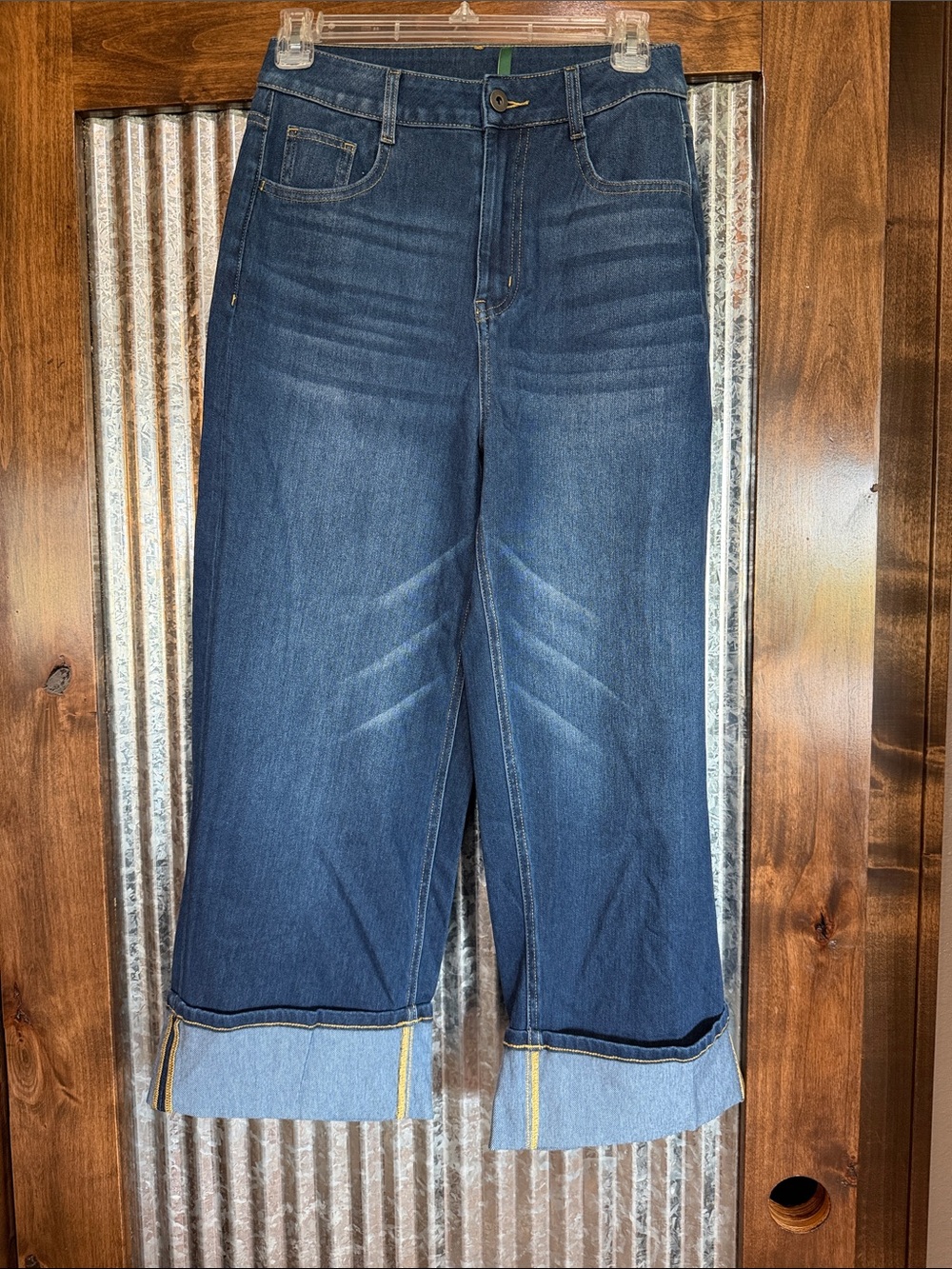 NWT Halara High-Rise Wide Leg Cropped Jeans in Dark Blue- inseam 23” waist 28”